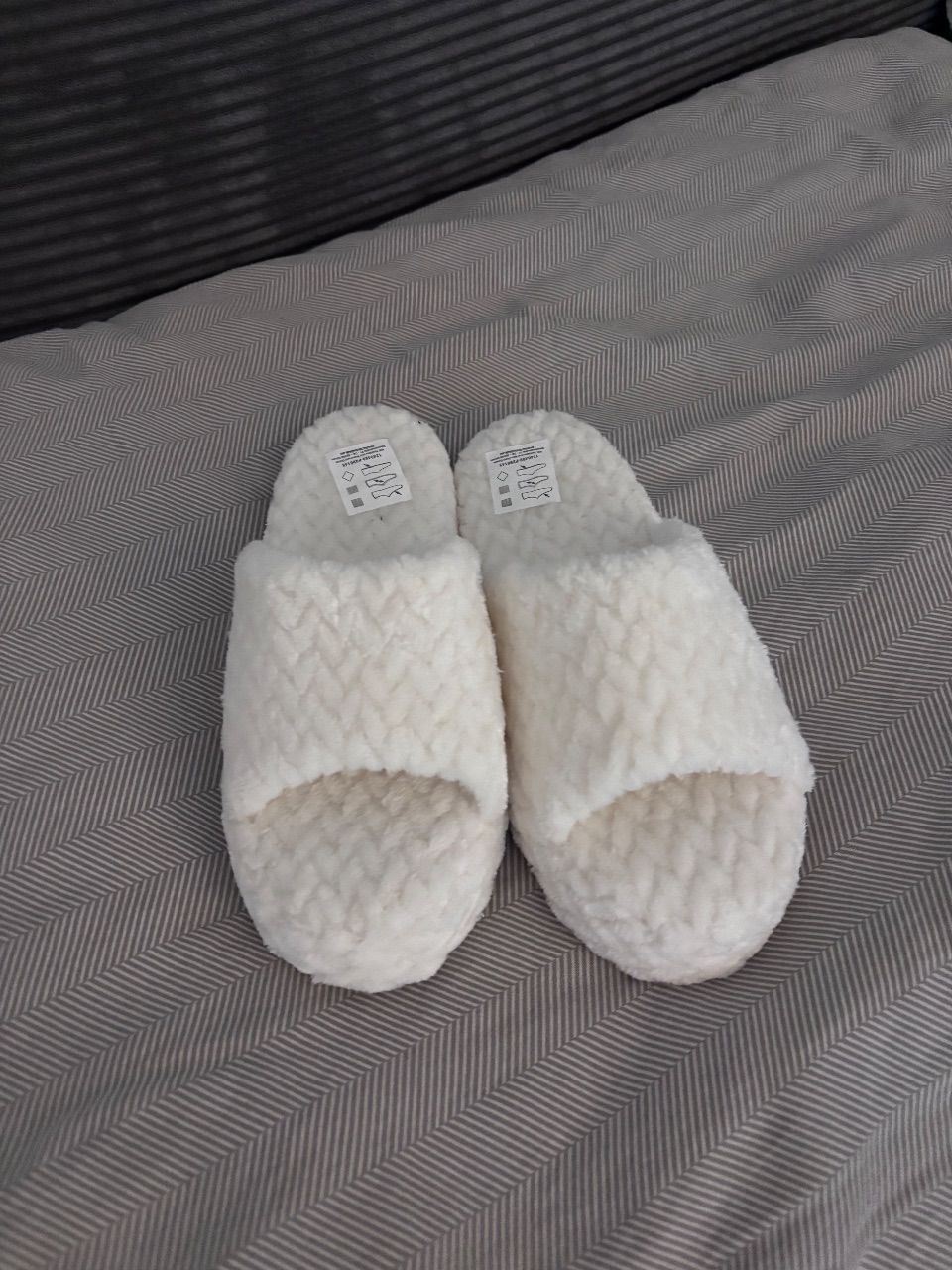 Ohne Marke NOCH neue Hausschuhe Weiß  Size 38