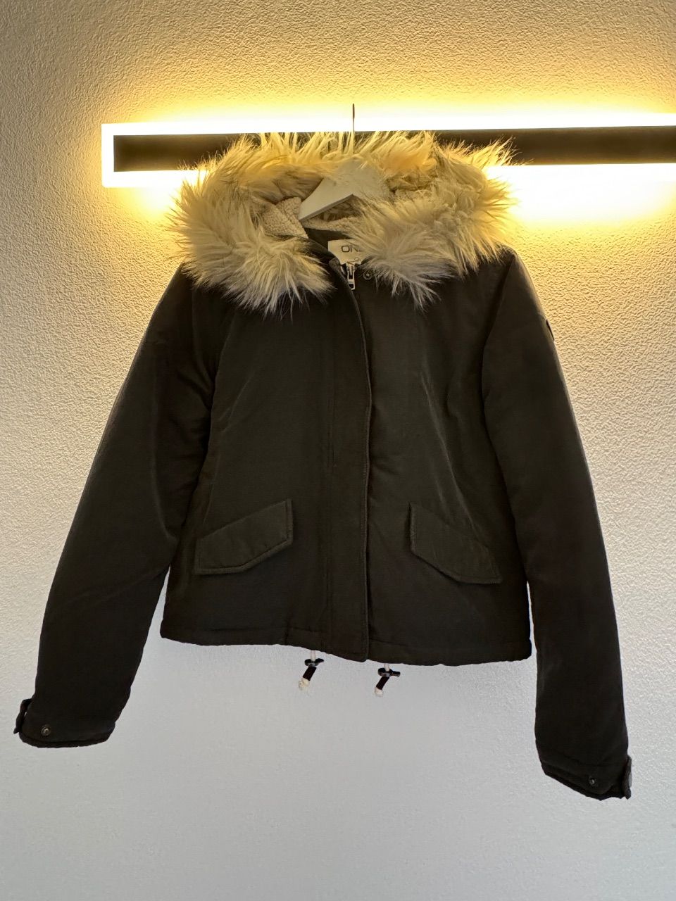 Only Only Jacke mit Fellkapuze  Size S