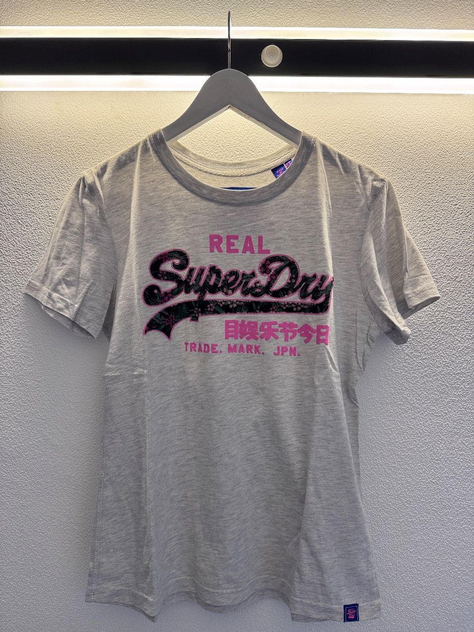 Superdry T-Shirt Size 38