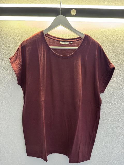 Only T-Shirt Size M