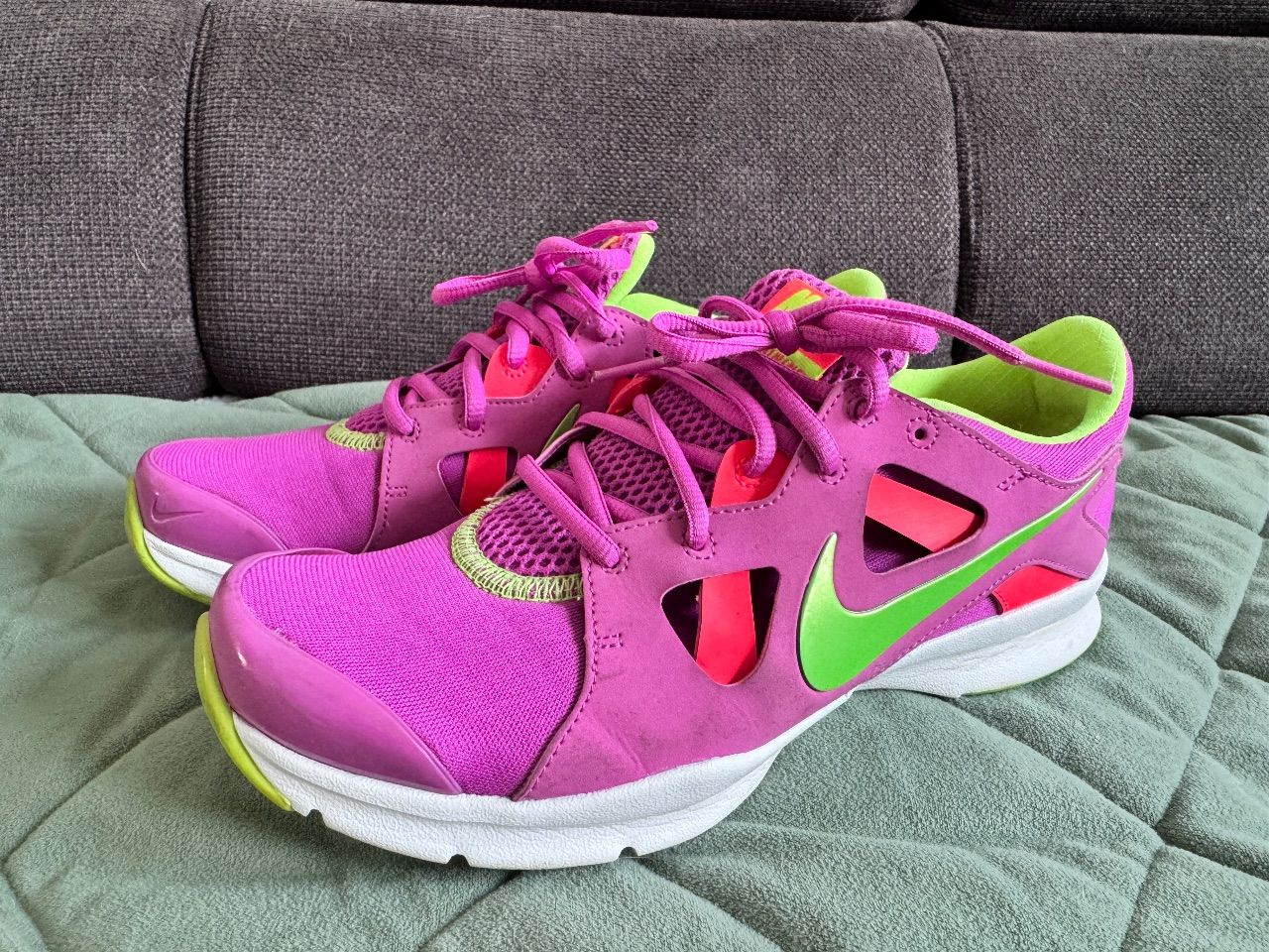 Nike Nike Sneaker Sportschuhe Size 40
