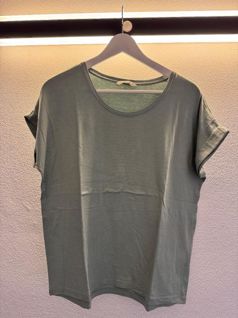 Only T-Shirt Size S