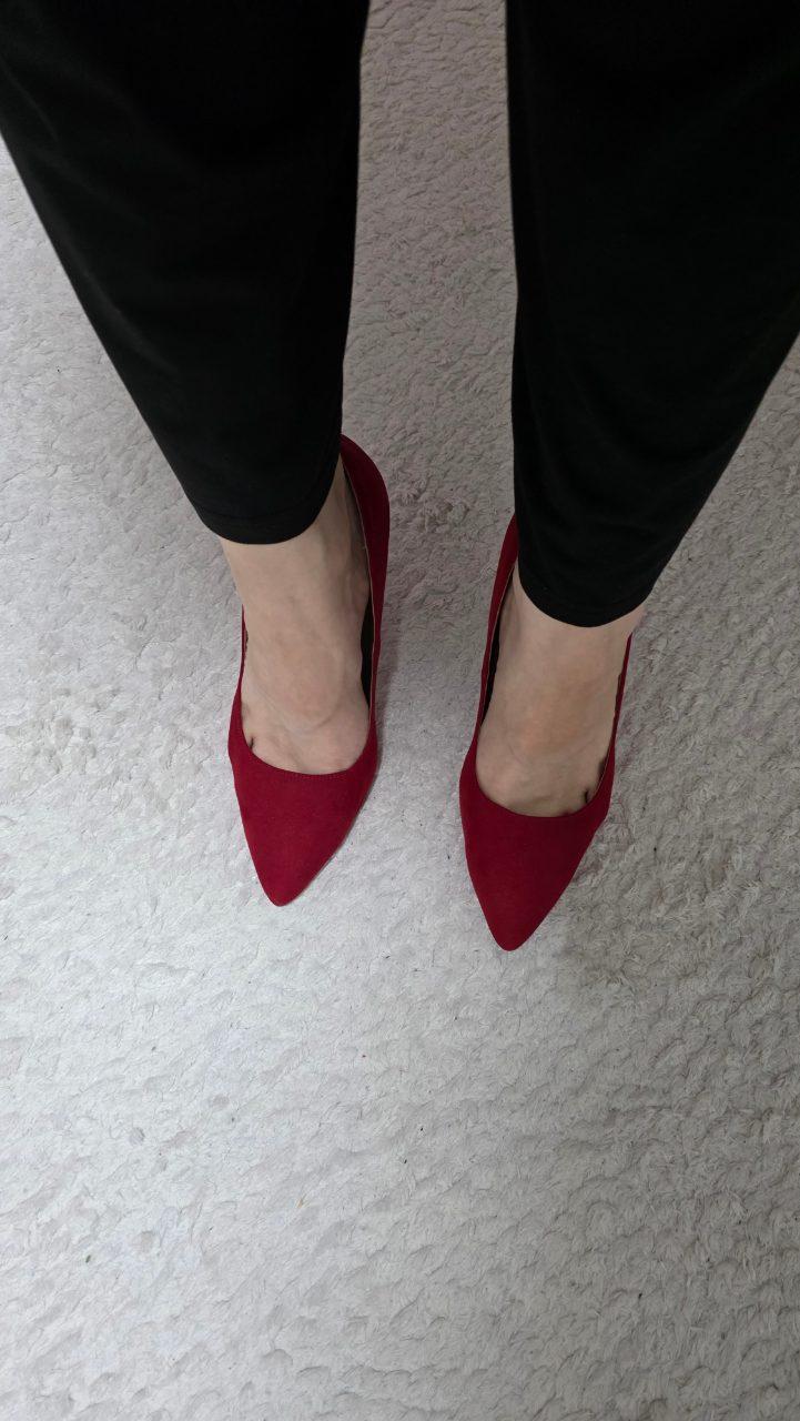 Rote Pumps