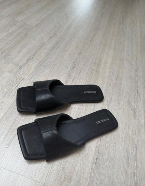 Sandalen Size 40