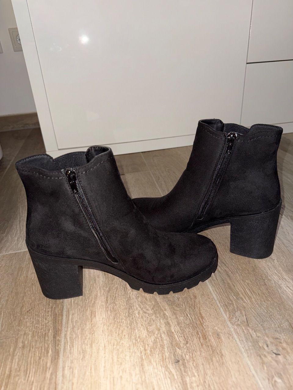 Winter Boots mit Absatz  Size 40