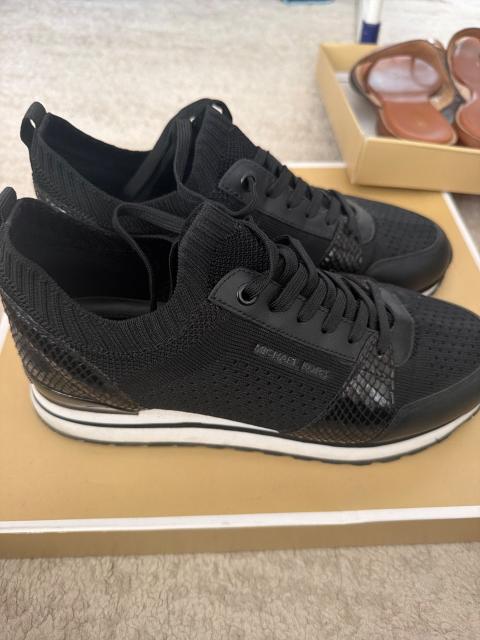 Michael Kors Michael Kors Sneaker Size 39