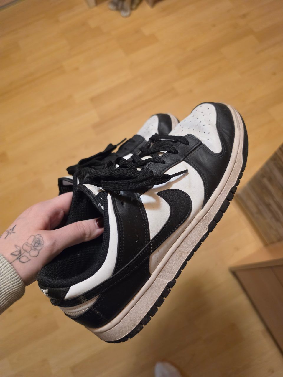 Nike Jordan 1 Panda low