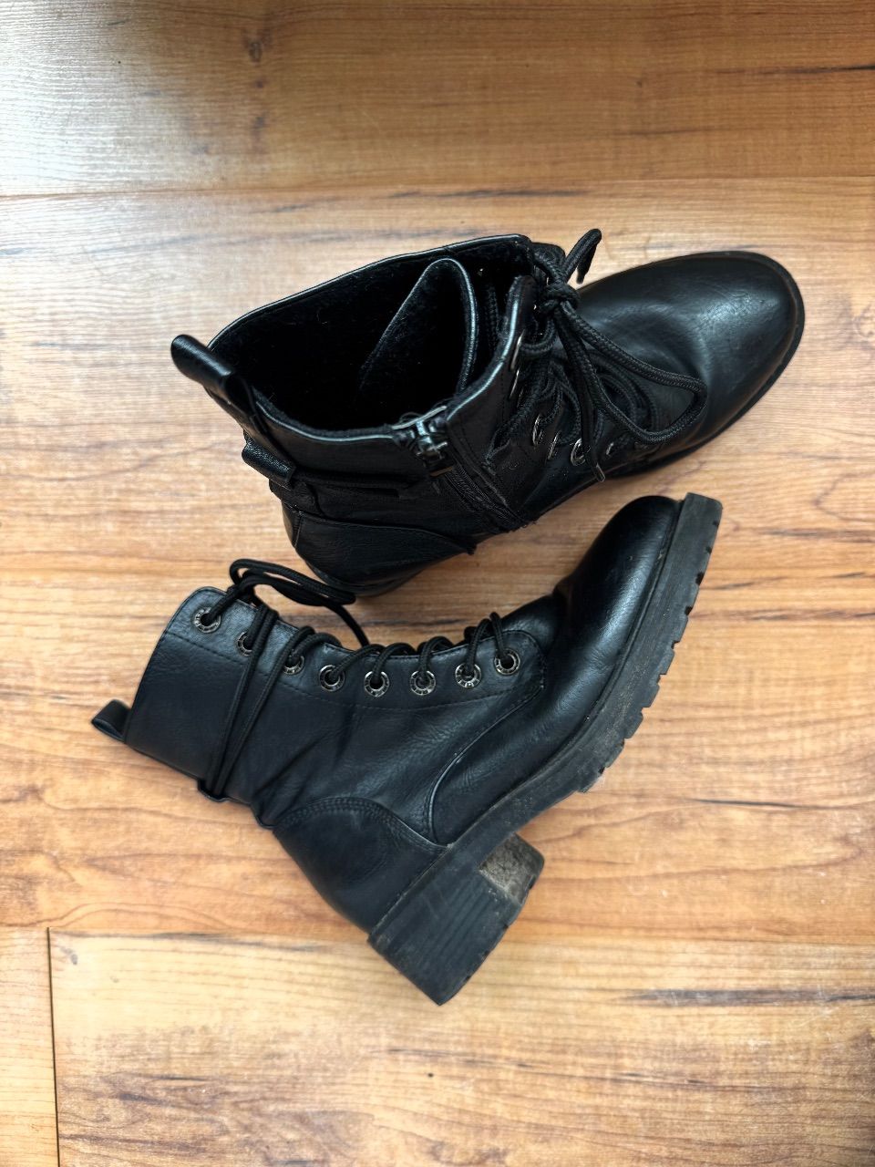 Schwarze Stiefel Size 38