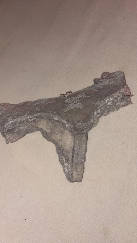 Hunkemöller Grün graues Rüschenhöschen Size L