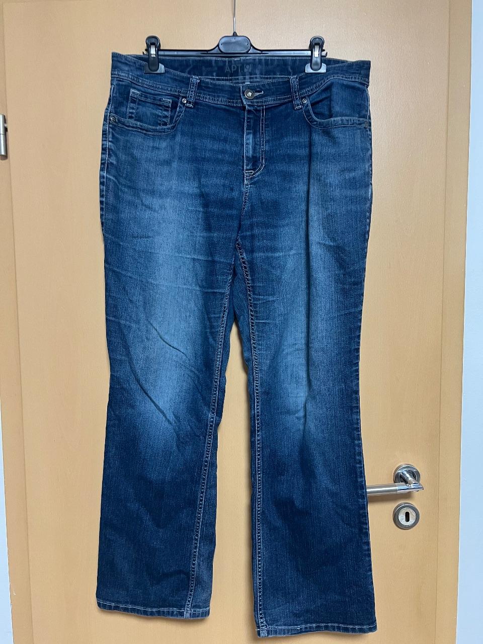 Apt. 9 Y2K Bootcut Jeans Gr. 46 / 48 (US 16) Strass Klapptaschen Bestickt