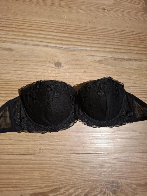 Getragener BH Size M
