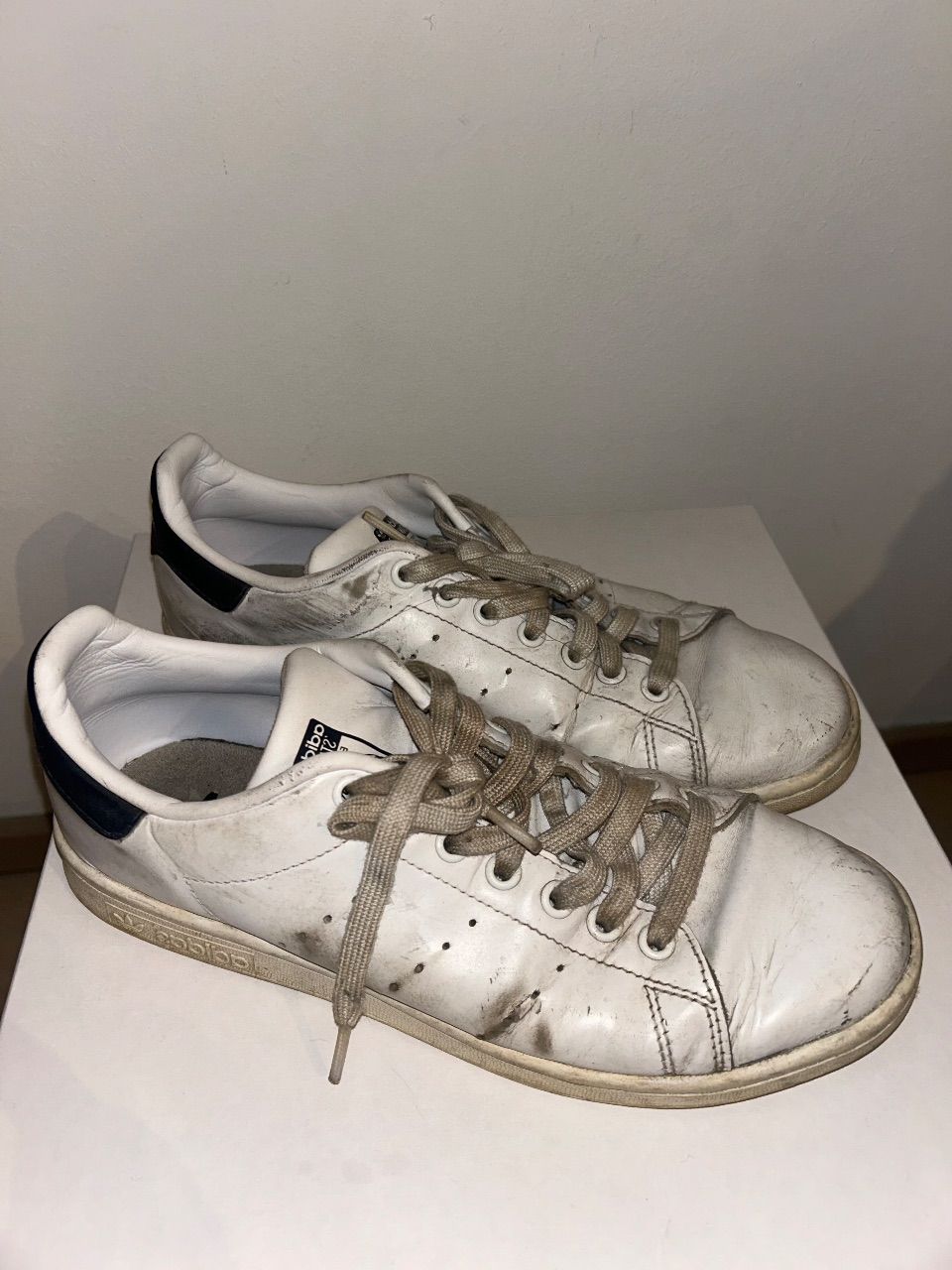 Adidas adidas Stan Smith – Weiß/Dunkelblau – Gr. 41 1/3, zufriedenstellend Size 41