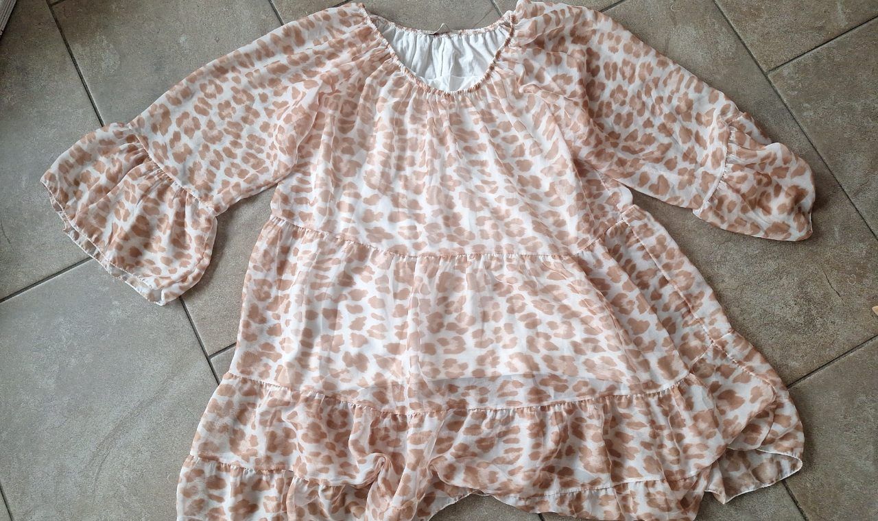 Ohne Marke Kleid in Gr.ca.42 gut erhalten  Size 42
