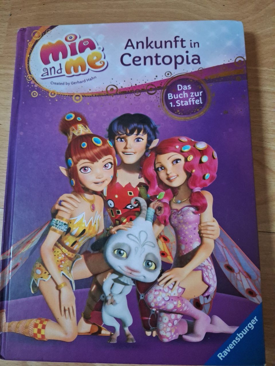 Mia and Me, Ankunft in Centopia 