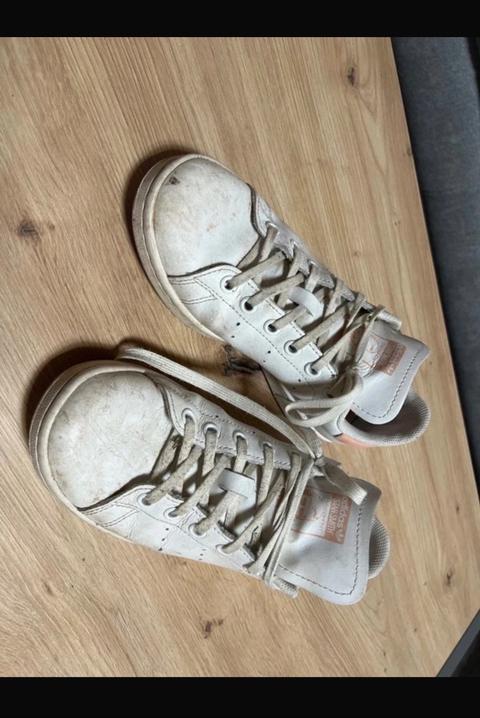 Adidas Sehr gut getragene Adidas sneakers Size 36