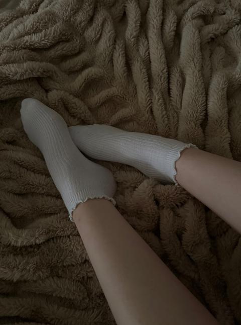 Weiße Spitzensocken