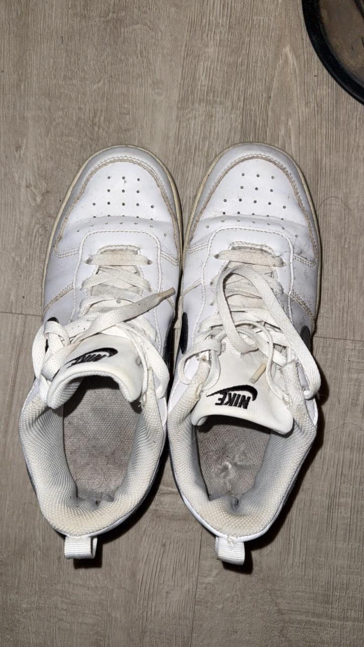 Getragene Nike Schuhe Gr.39