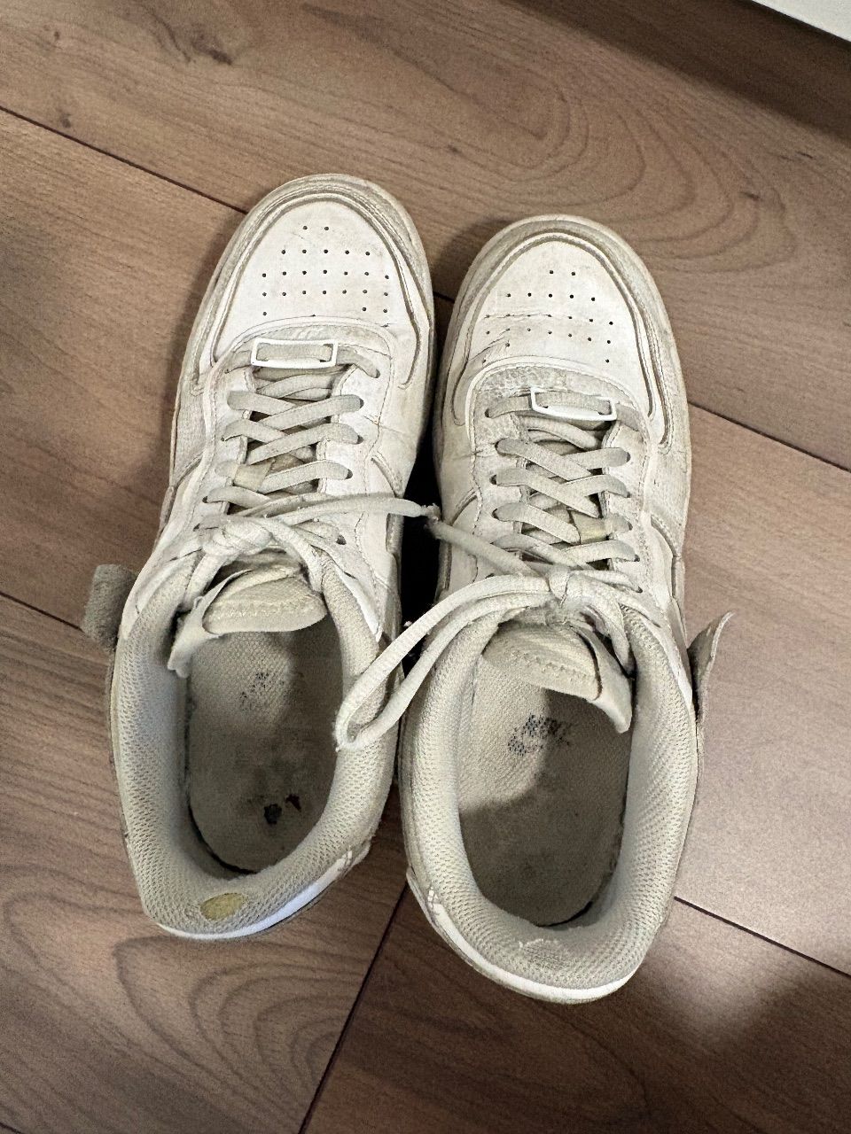 Gebrauchte Schuhe 