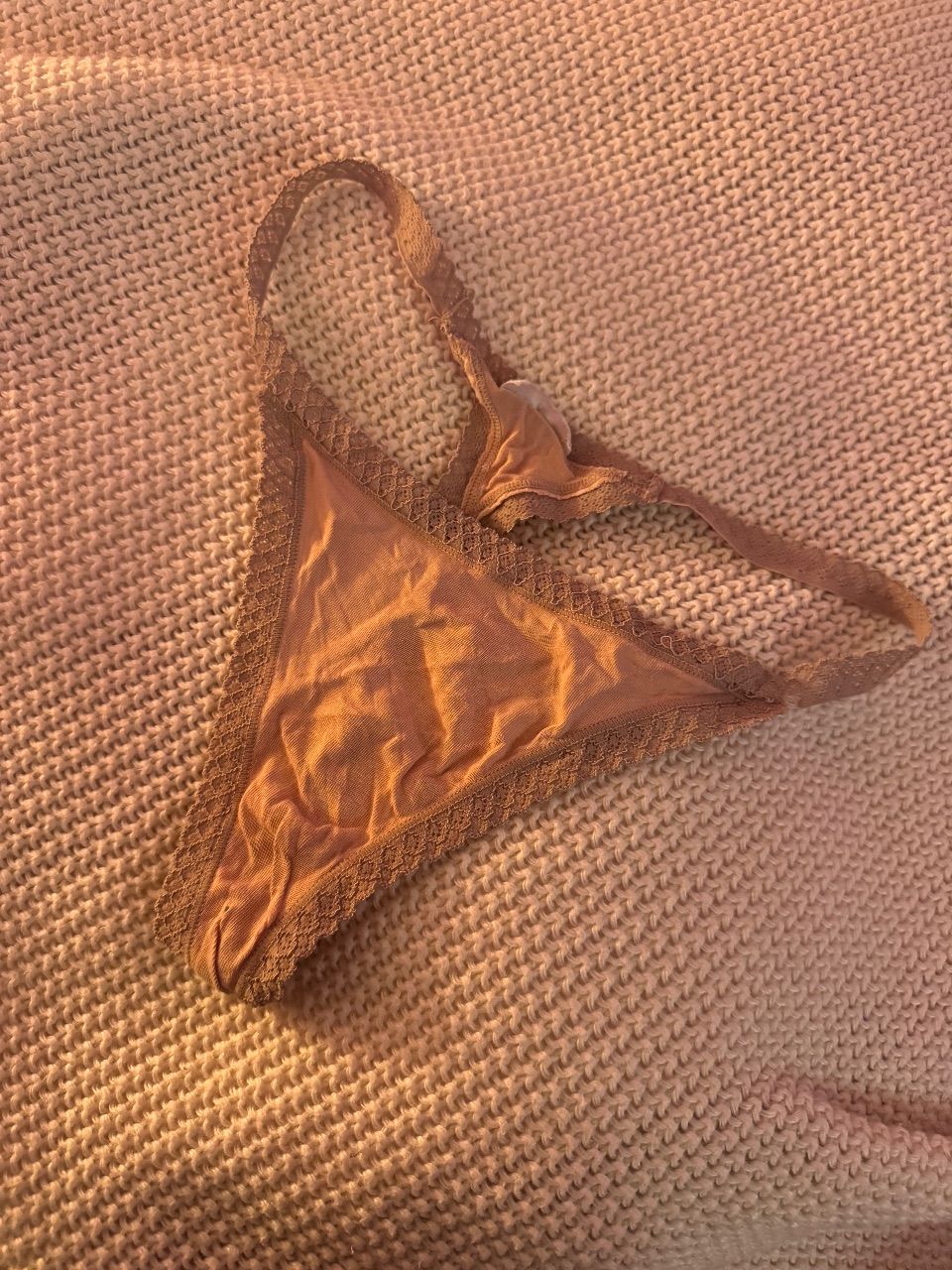 rosa string