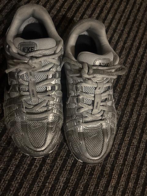 Nike Schuhe