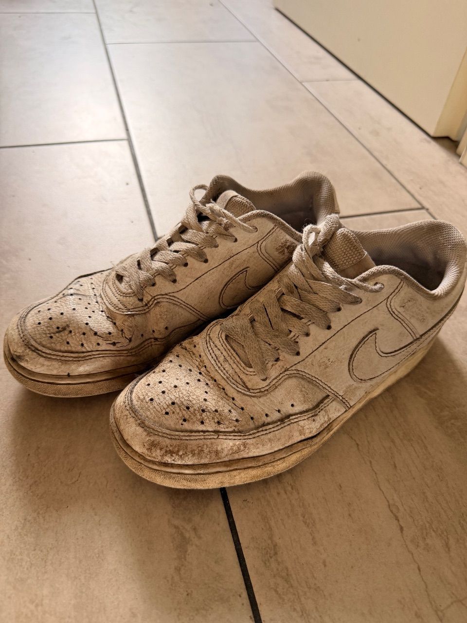 Nike Nike Sneaker stark benutzt  Size 40