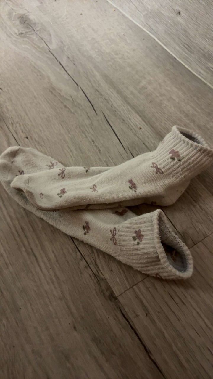 Getragene Schleifchen Socken  Size L