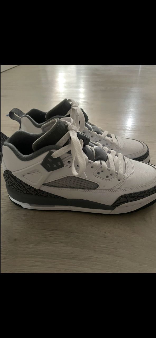 Jordan  Jordan Damen sneaker  Size 37