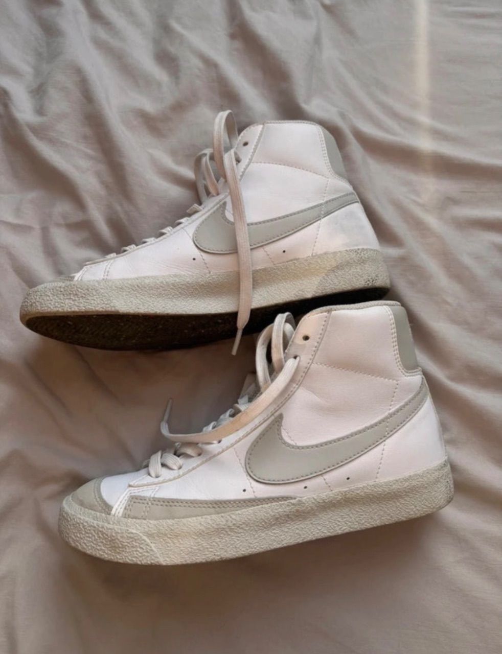 Nike Nike Blazer Sneaker  Size 37