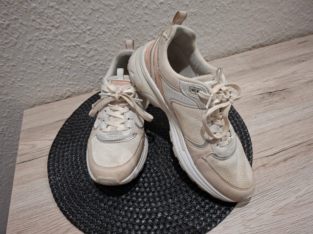 Chunky Sneaker / Low-Top Sneaker Beige-Rosa (Größe 39)