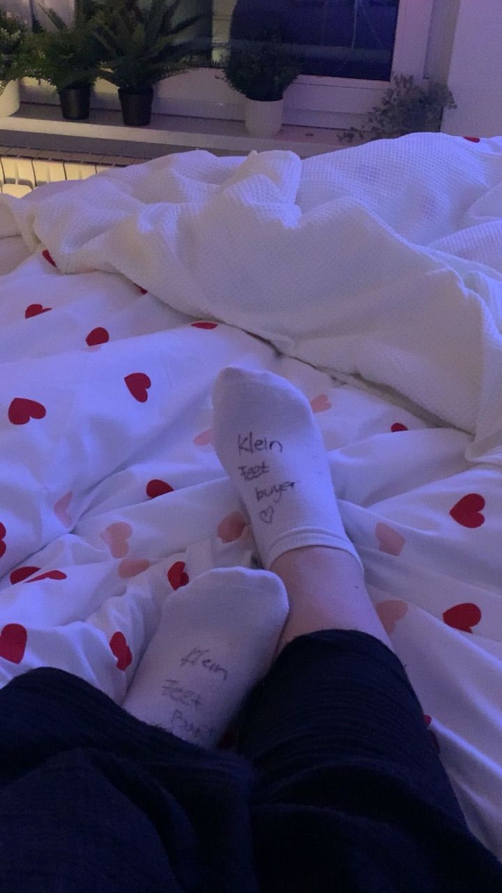 weiße benutzte socken mit schrift Size 39