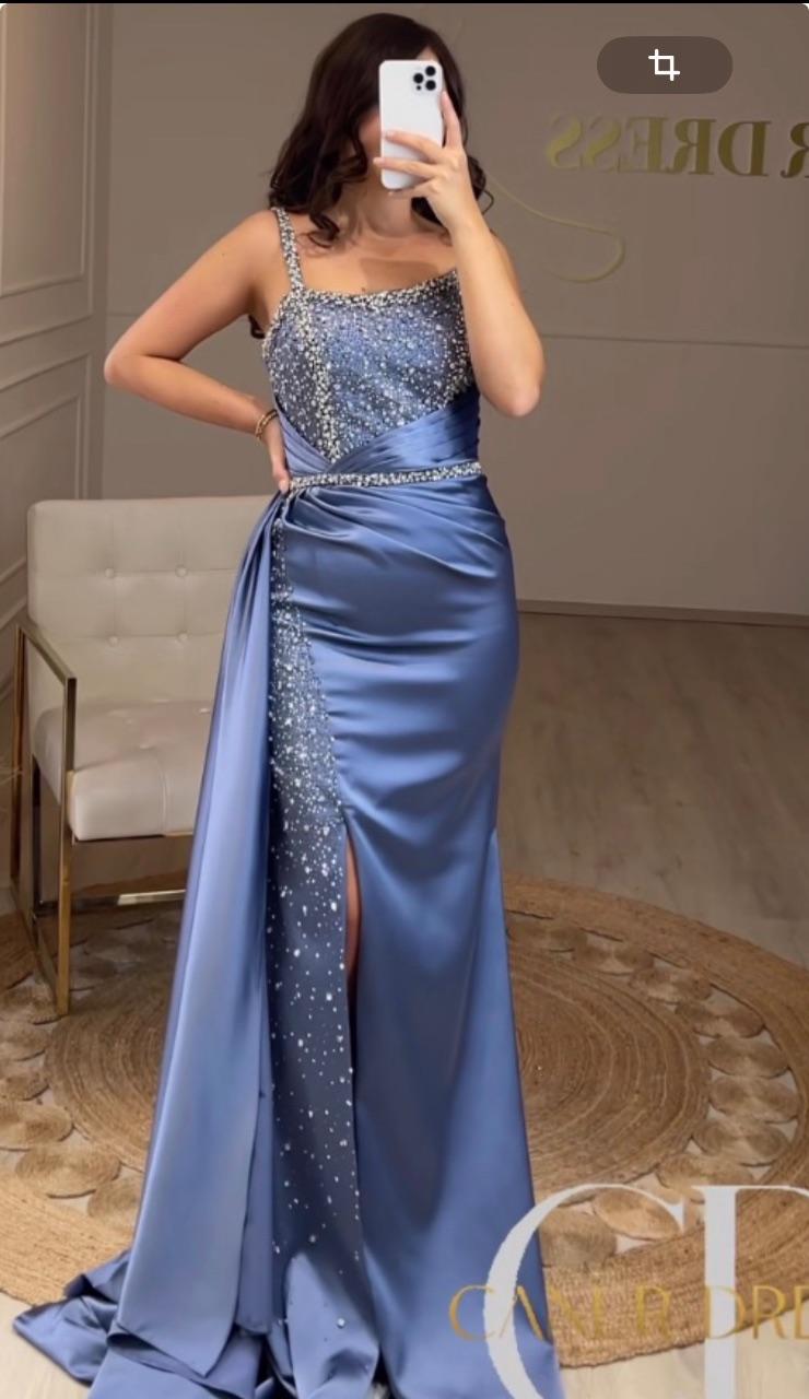 Kleid