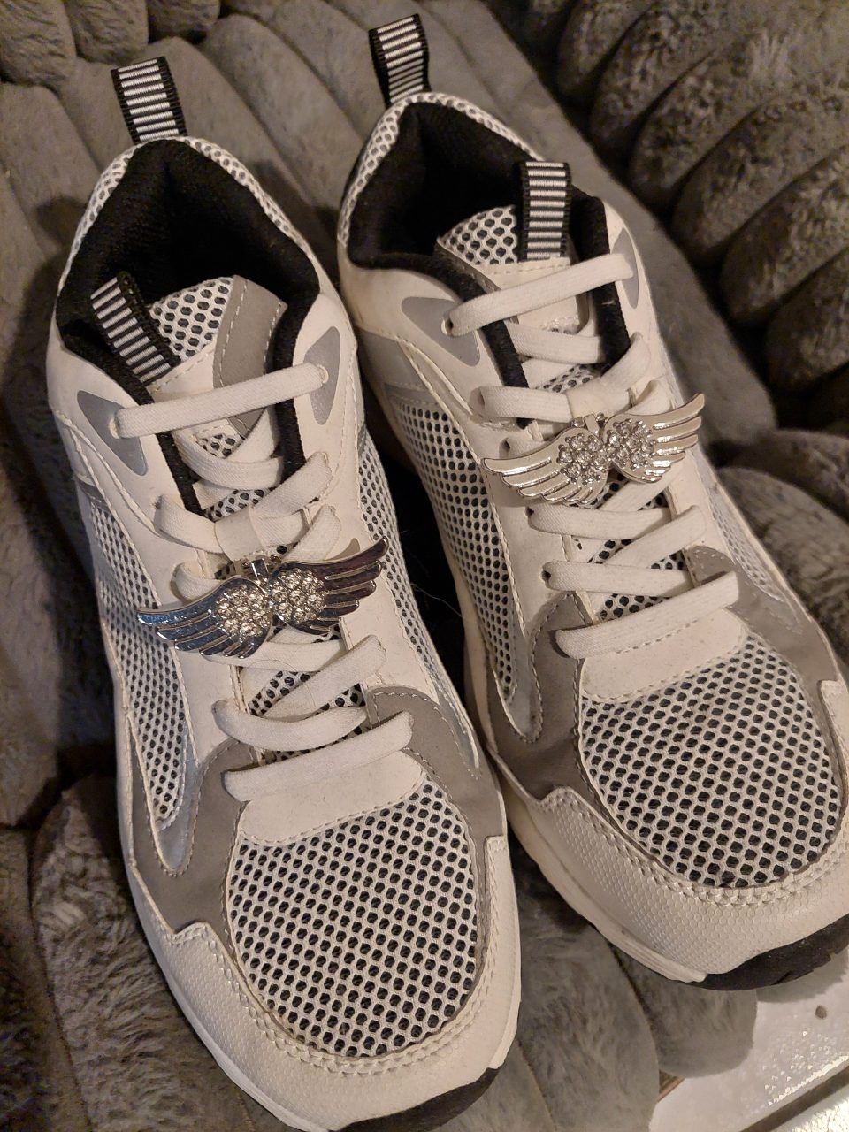 Sneaker weiß-schwarz